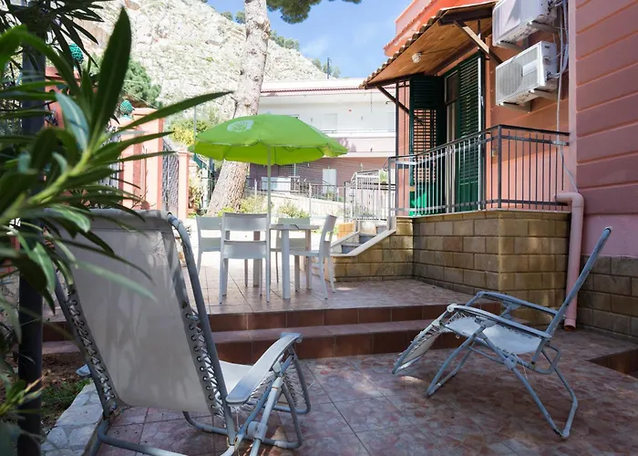Hotel Mondello House Eraclea
